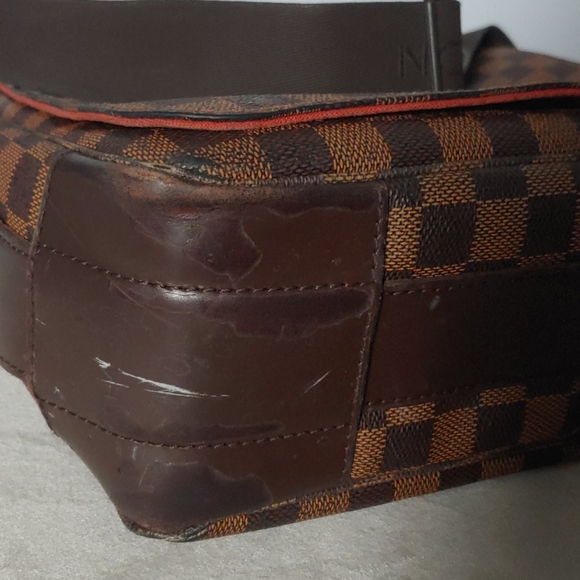 Louis Vuitton Damier Ebene Messenger - Picture 9 of 10